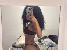Africana bi 20 anos ou com namorado sem tabus mais velho